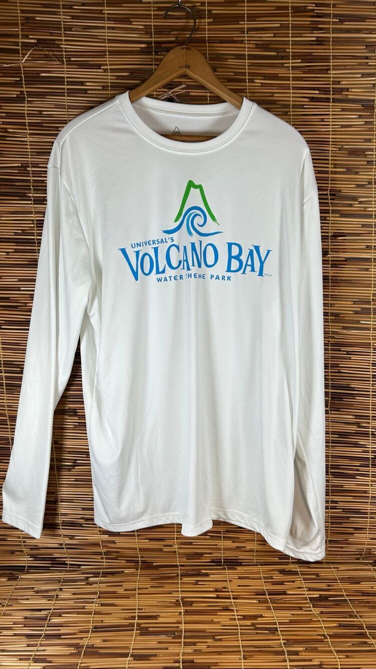 Universal's Volcano Bay Long Sleeve Performance T-Shirt Large (L) Water Park